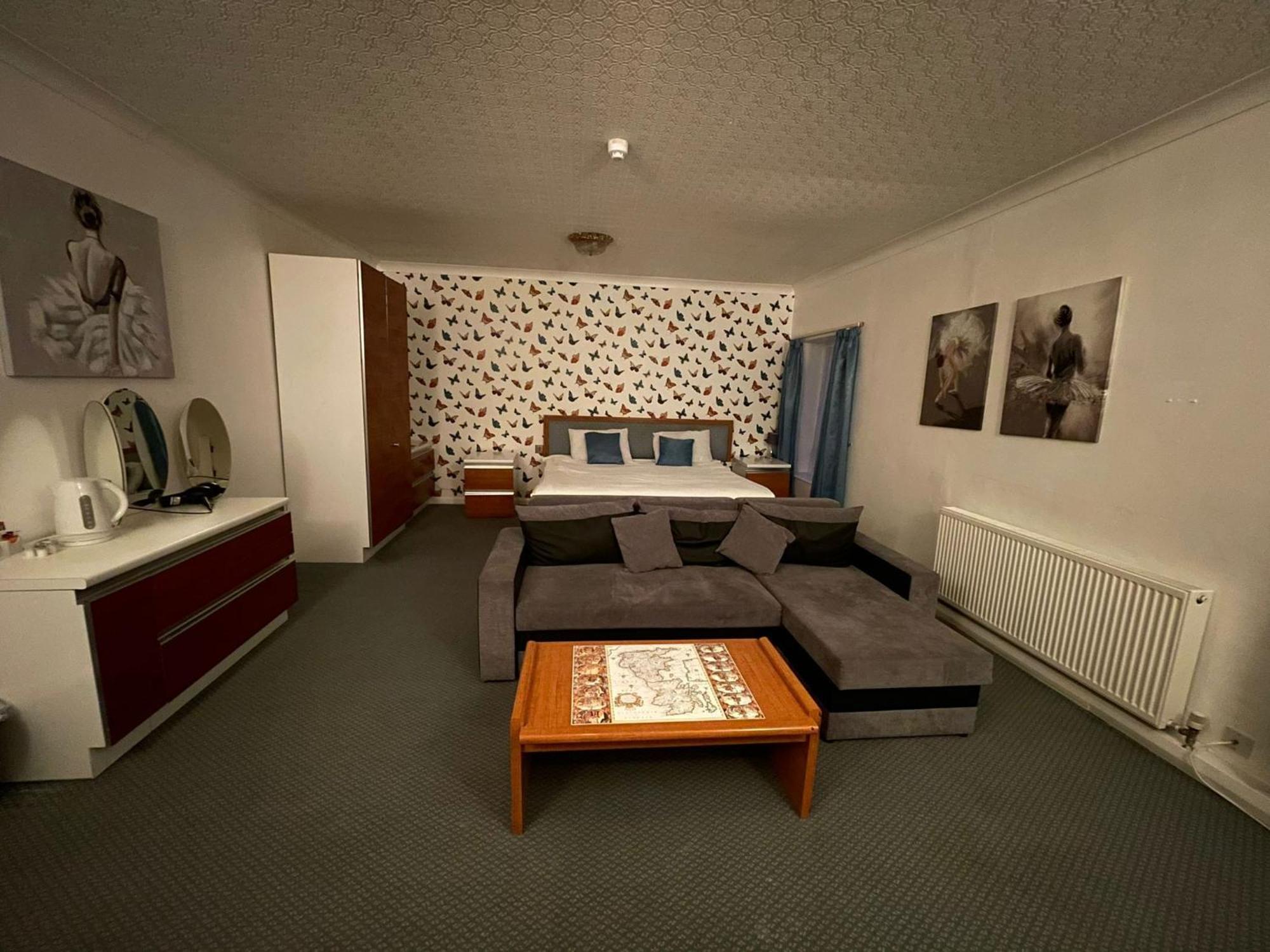 The Dolphin Hotel Грейт-Ярмут Экстерьер фото